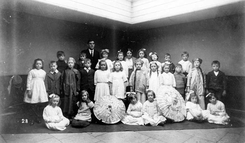 Bollington Cross School