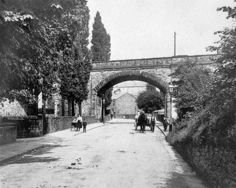 Wellington Road, railway viaduct