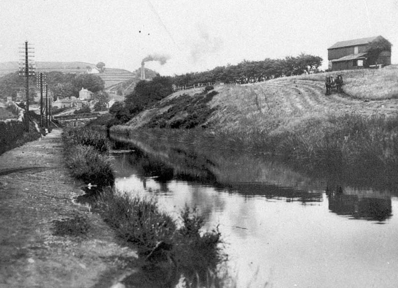 Macclesfield Canal, Bollington