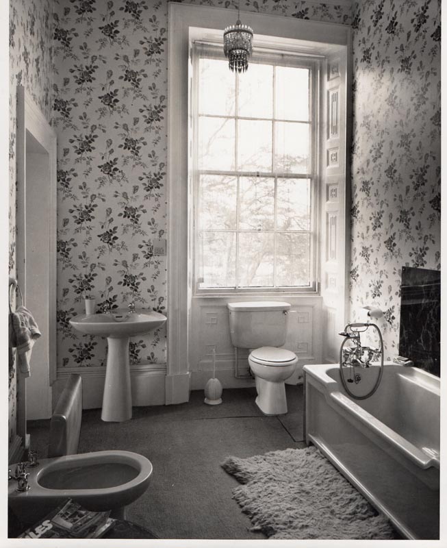 Limefield House (bathroom)