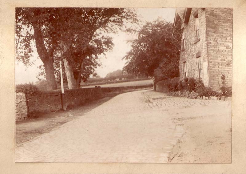 Oak Lane, Kerridge