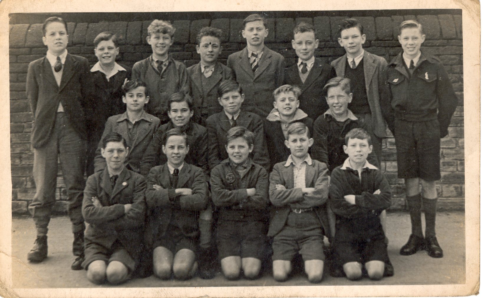 School boys group photo?