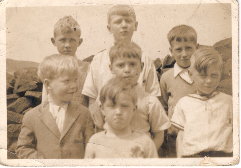 Group of young boys?
