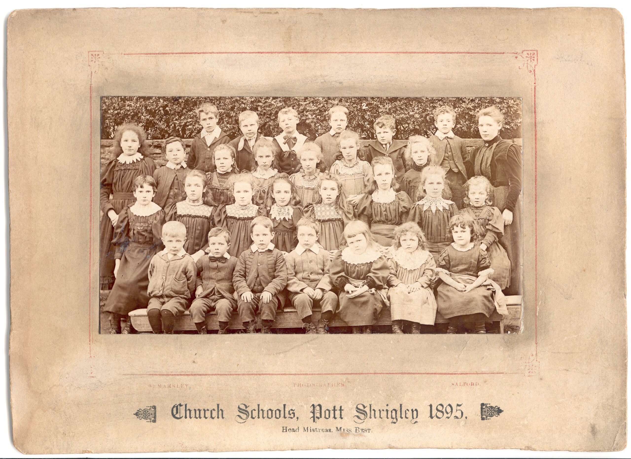 Pott Shrigley school
